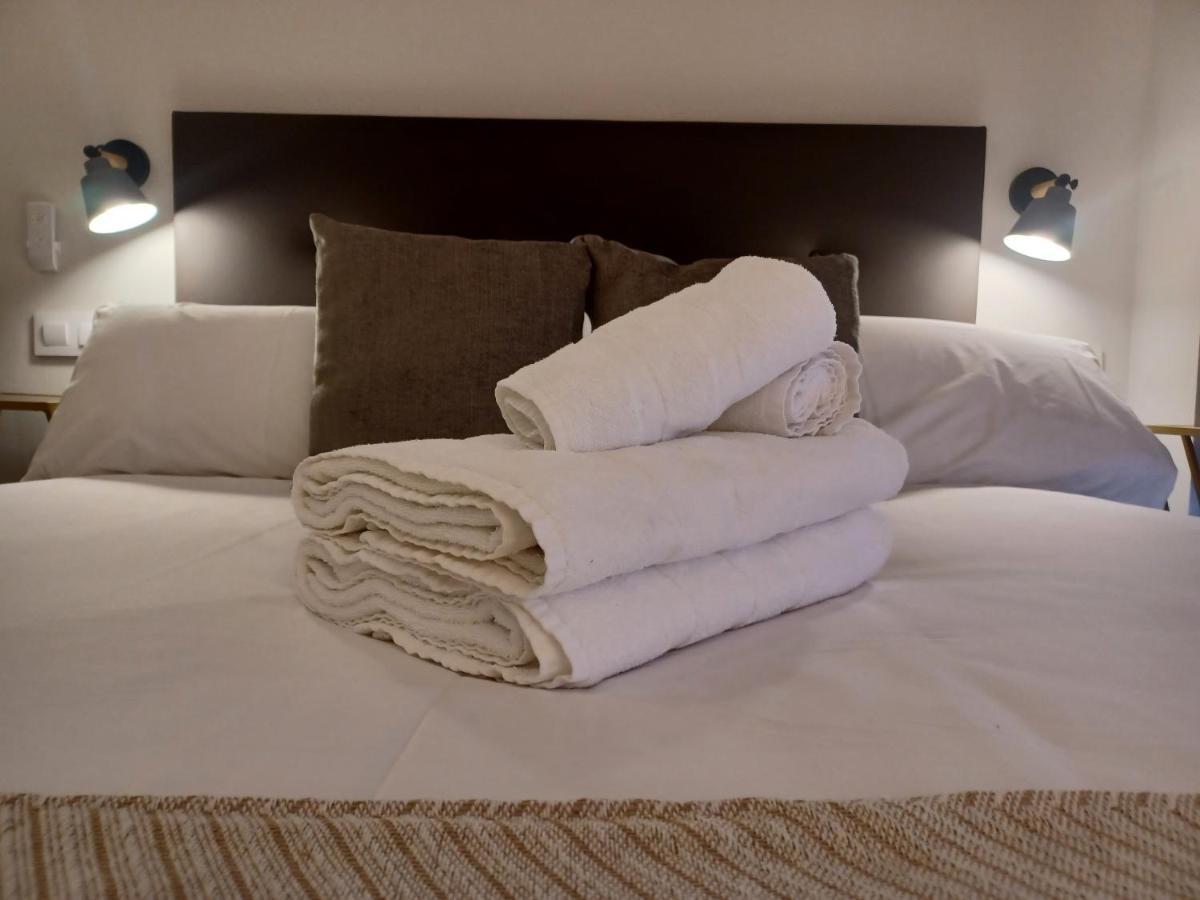Apartamento Acogedor Junto A Calle Betis, Triana-Los Remedios Севилья Экстерьер фото