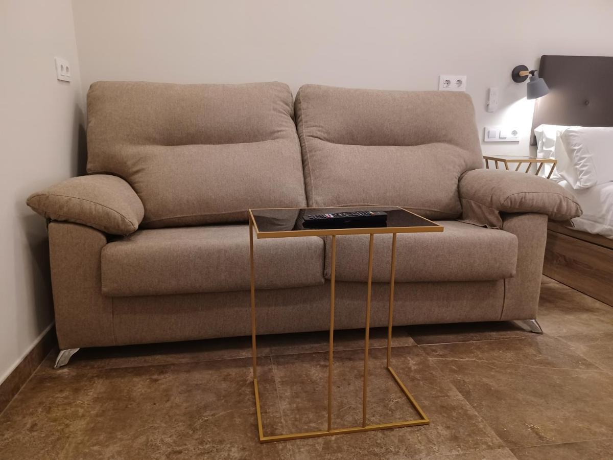 Apartamento Acogedor Junto A Calle Betis, Triana-Los Remedios Севилья Экстерьер фото
