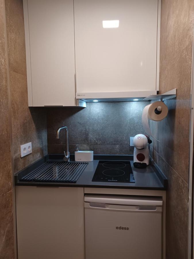 Apartamento Acogedor Junto A Calle Betis, Triana-Los Remedios Севилья Экстерьер фото