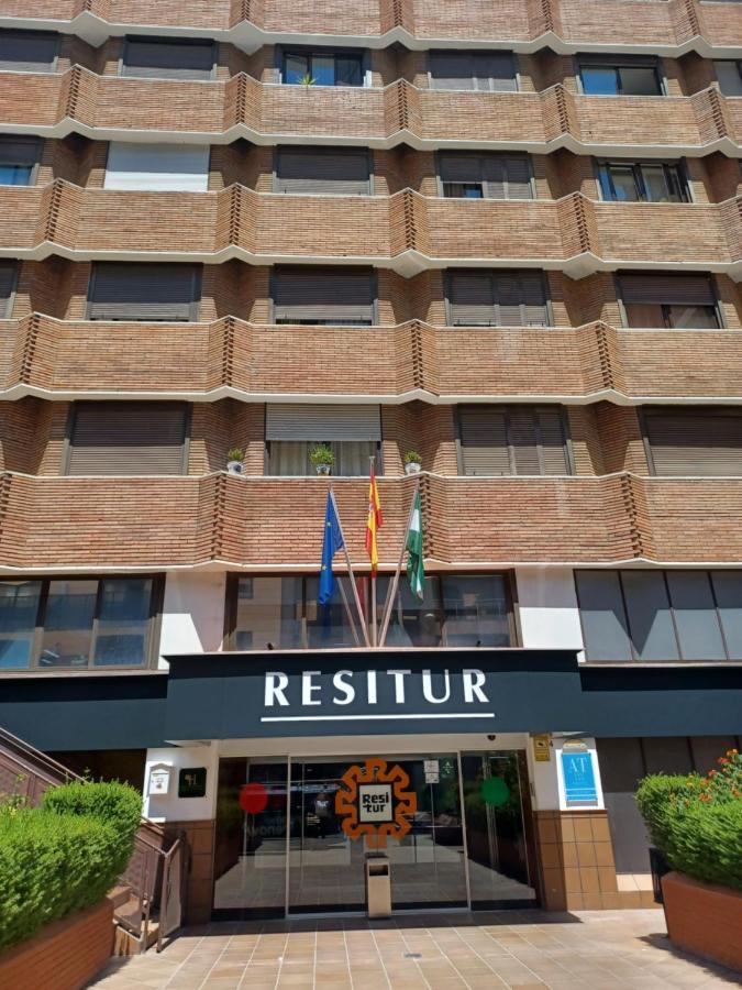 Apartamento Acogedor Junto A Calle Betis, Triana-Los Remedios Севилья Экстерьер фото