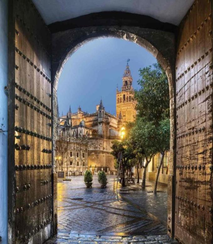 Apartamento Acogedor Junto A Calle Betis, Triana-Los Remedios Севилья Экстерьер фото